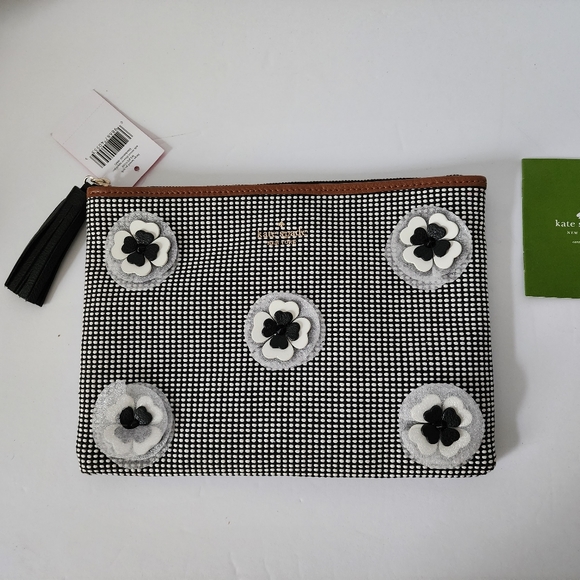 New with tag Kate Spade Ash Street Flower Applique Clutch Purse Wristlet Bag - Picture 8 of 15